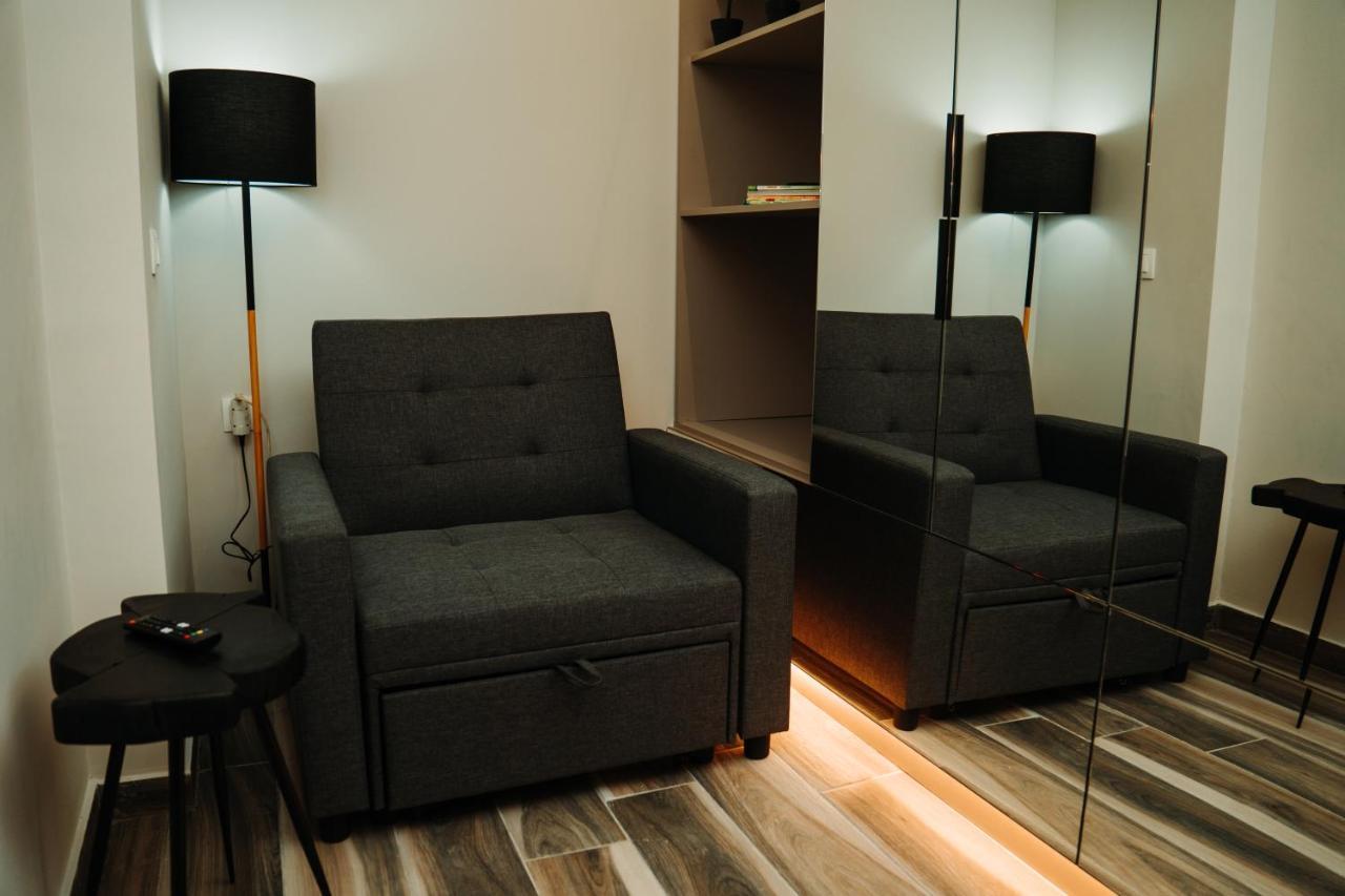 סלוניקי Blackhaus Family And Friends Deluxe Apartment מראה חיצוני תמונה