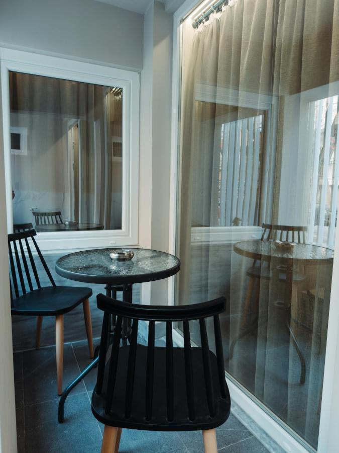 סלוניקי Blackhaus Family And Friends Deluxe Apartment מראה חיצוני תמונה